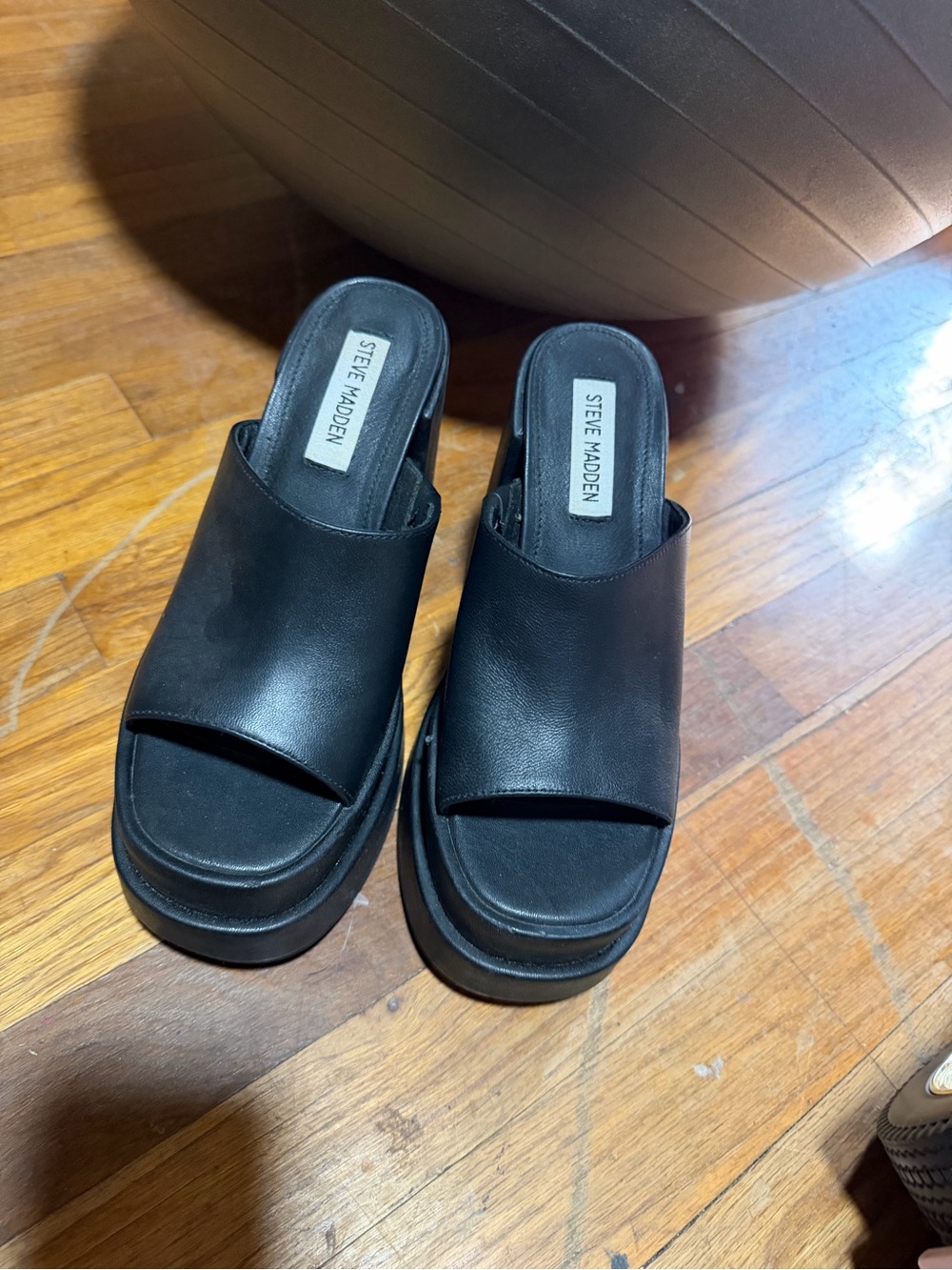 Steve Madden Black Platform Mule Slides